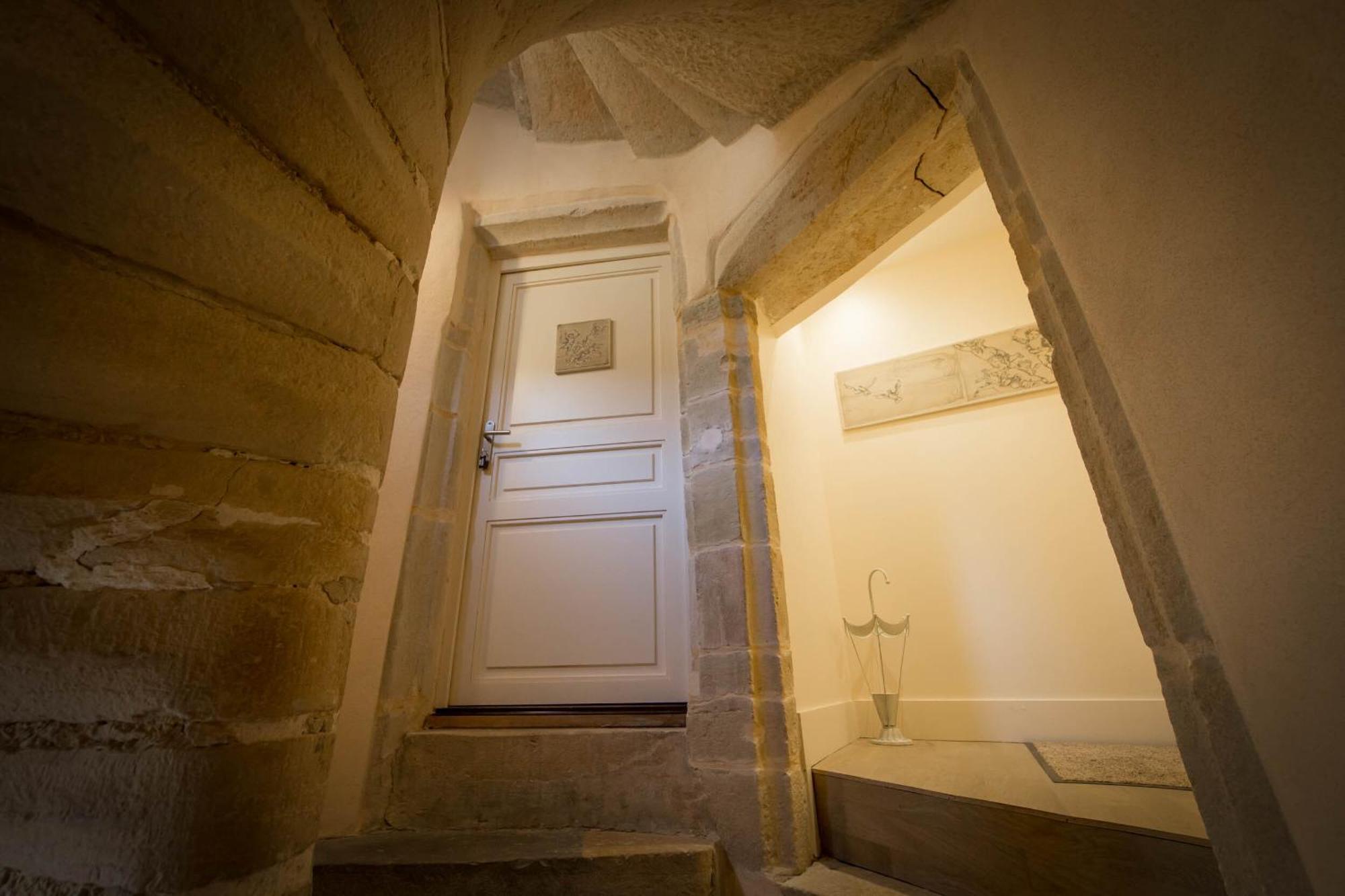 Le Cara Omael 2D Lägenhet Beaune  Exteriör bild